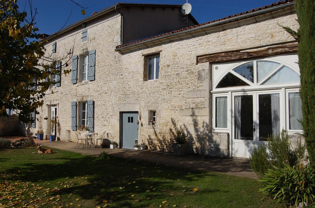 La Belle Lavande, Chambre D Hote Chenommet 外观 照片